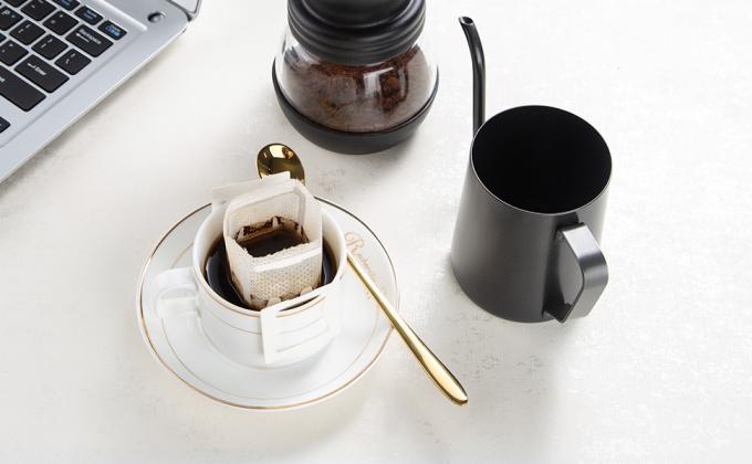 Non sachets filtre d'&eacute;gouttement de textile tiss&eacute; de th&eacute; portatif jetable de caf&eacute; sachet filtre de caf&eacute; d'&eacute;gouttement accrochant de filtres et de accrocher oreille 7