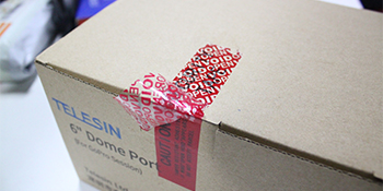 Tape de sécurité rouge numérotée en série (48 mm x 50 m x 2 mil, 100% de transfert total, film ultra épais  √ vide) 1