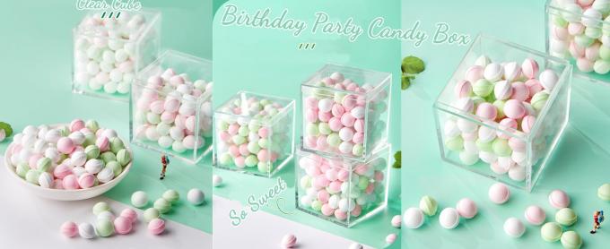 Cube en plastique acrylique carré Petite boîte avec couvercle Boîtes de rangement décoratives Jeuillerie Mini-container pour bonbons à la maison 4