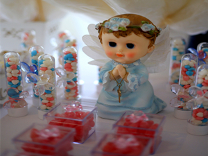 Cube en plastique acrylique carré Petite boîte avec couvercle Boîtes de rangement décoratives Jeuillerie Mini-container pour bonbons à la maison 7