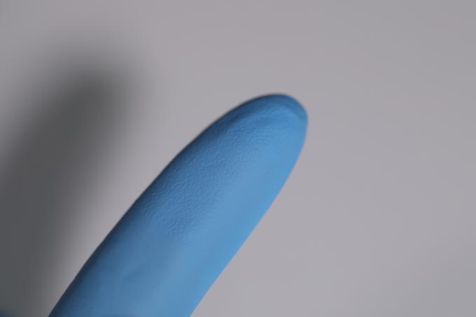 Des échantillons gratuits de haute qualité bleu ciel jetable en gros poudre médicamenteuse sans manche longue gants de nitrile non stériles 6