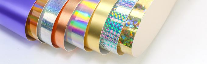 Boîte cadeau holographique gâteau bonbons biscuits emballage carton portable pour les mariages et les anniversaires 1