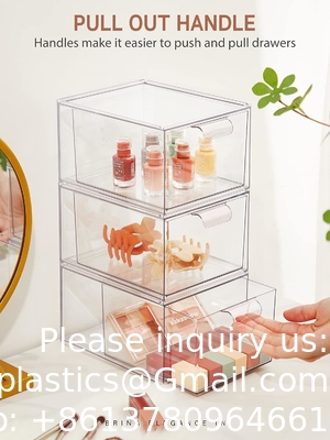 Des tiroirs pour organiser le maquillage empilés, un tiroir de rangement acrylique de salle de bains de 4,4 pieds de haut, une boîte de rangement de cosmétiques pour vanité