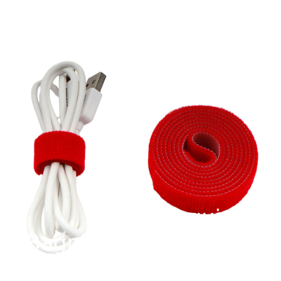 Des attaches en velours colorées, des attaches de câbles de fixation réutilisables, du tissu en microfibre de 6 pouces