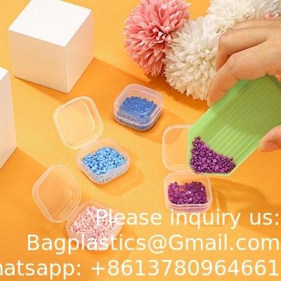 Mini boîte de rangement de perles en plastique clair petite boîte d'organisation vide avec couvercle à charnière pour le stockage de petits objets, bijoux
