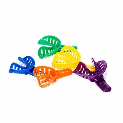 Plateau d'impression d'implants Pédopédie adultes Abdominaux adultes Dents orthodontiques Plateau dentaire Plateaux d'impression en plastique colorés