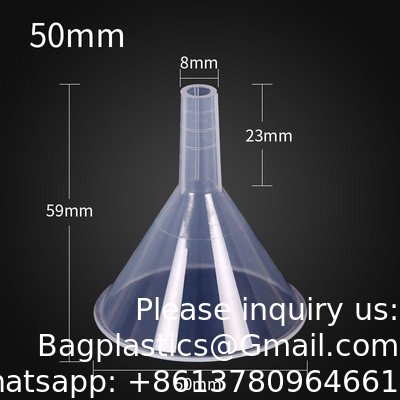 Des entonnoirs de laboratoire jetables en plastique, des entonnoirs en plastique transparent, des entonnoirs en plastique PP transparents, des mini-parfumes