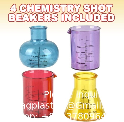 Un ensemble de verres de chimie, 4 verres de laboratoire en plastique, des cadeaux scientifiques drôles, un cadeau cool pour la remise des diplômes de chimie.