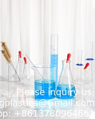 Ensemble de verres de laboratoire, ensemble de bouteilles de biberons, comprend les bouteilles Erlenmeyer, les bouteilles de verre, les bouteilles de mesure graduées