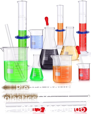 Ensemble de verres de laboratoire, ensemble de bouteilles de biberons, comprend les bouteilles Erlenmeyer, les bouteilles de verre, les bouteilles de mesure graduées
