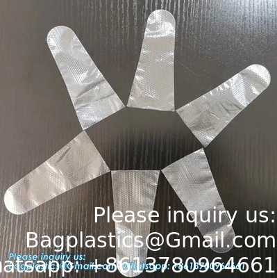2 Gants à doigts, utilisés pour des besoins médicaux