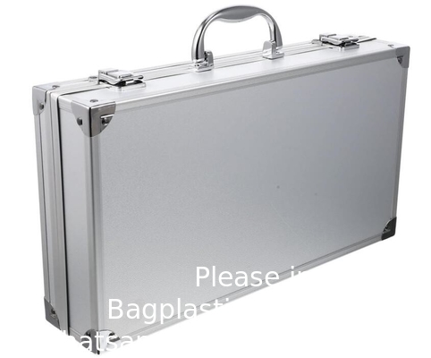 Boîte à outils en aluminium à grande échelle